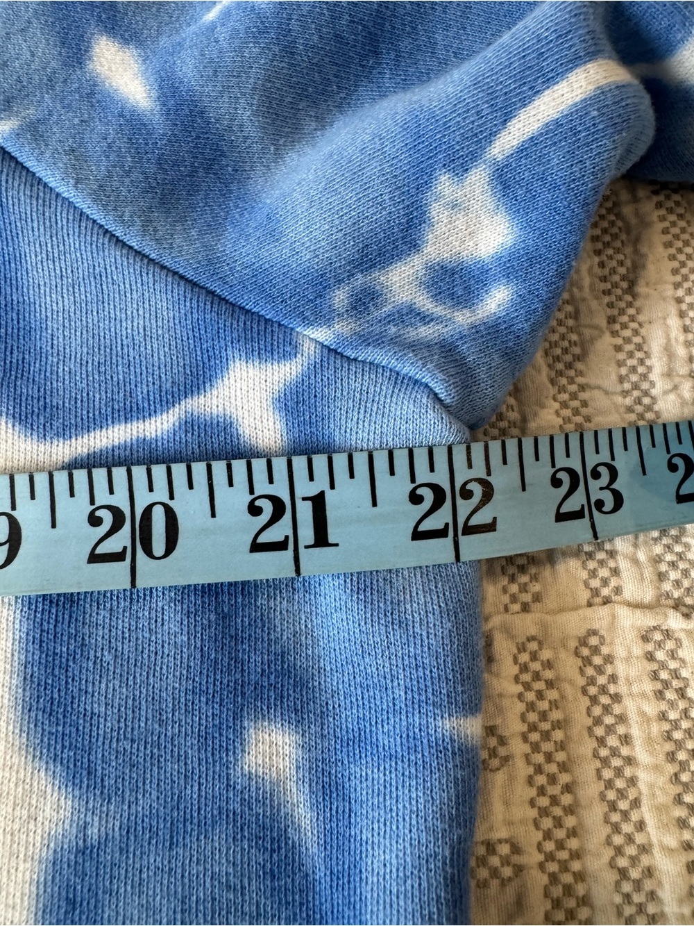 Wildfox Blue White Tie Dye Sweatshirt Small | Lightweight Cotton Blend Pullover - Picture 6 of 10